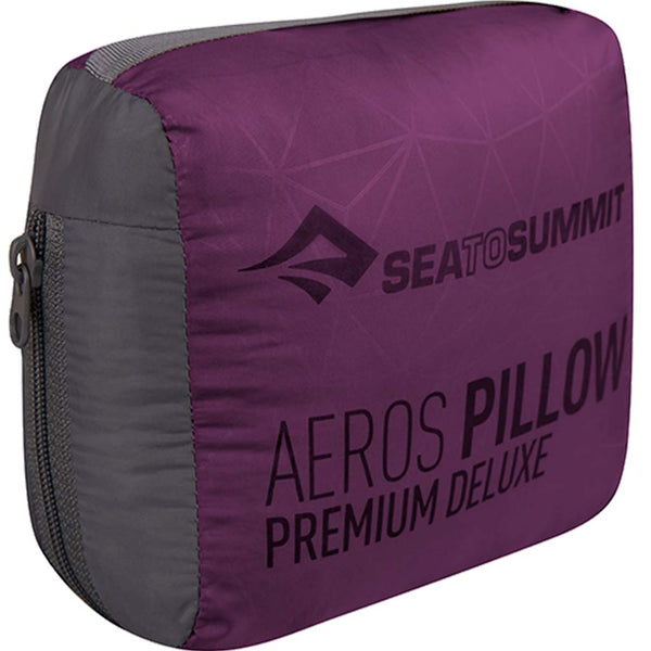 APILPREMDLXMG_AerosPremiumPillowDeluxePillow_Magenta_07_600x.jpg