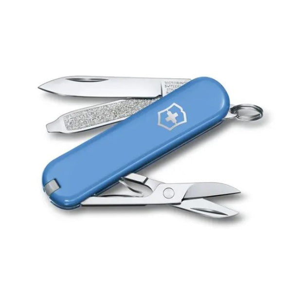 victorinox-classic-sd-pocket-knife-summer-rain_600x.jpg